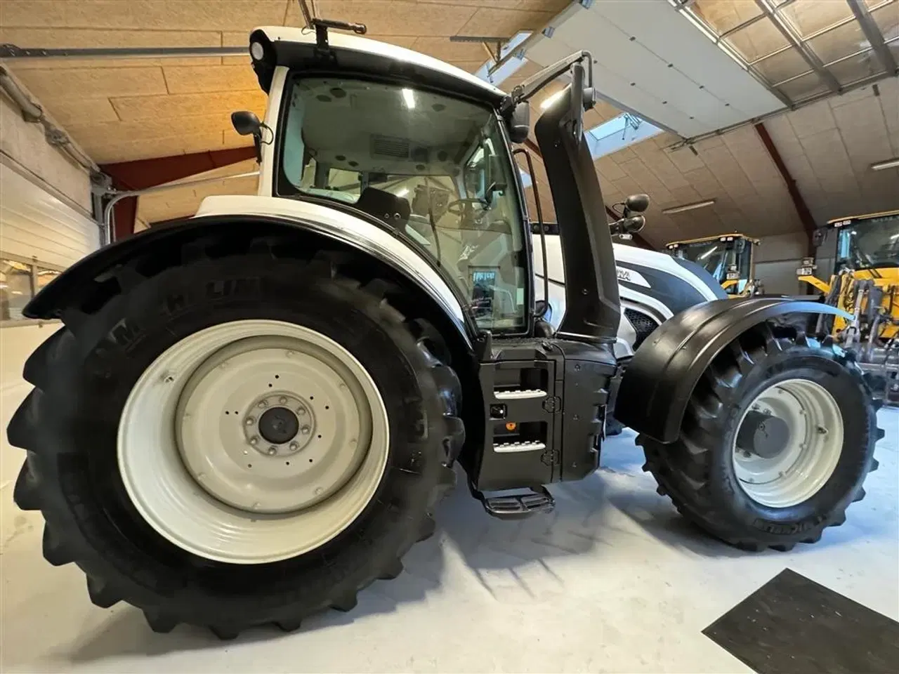 Billede 8 - Valtra T145 DIRECT KUN 1900 TIMER! MED SMARTTOUCH OG AUTOSTYRING!