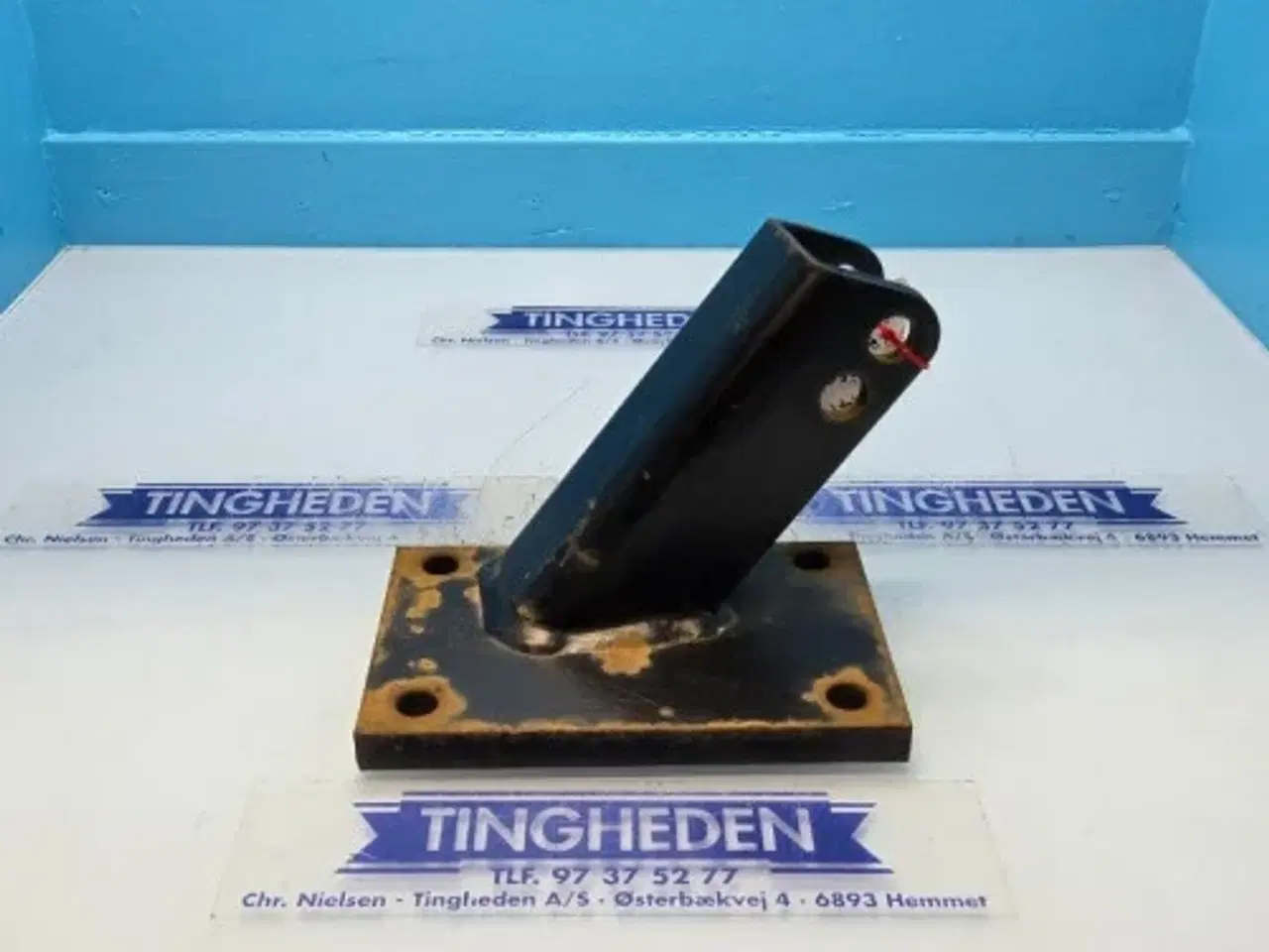 Billede 1 - Ford 6600 Beslag R. E8NNE553AA