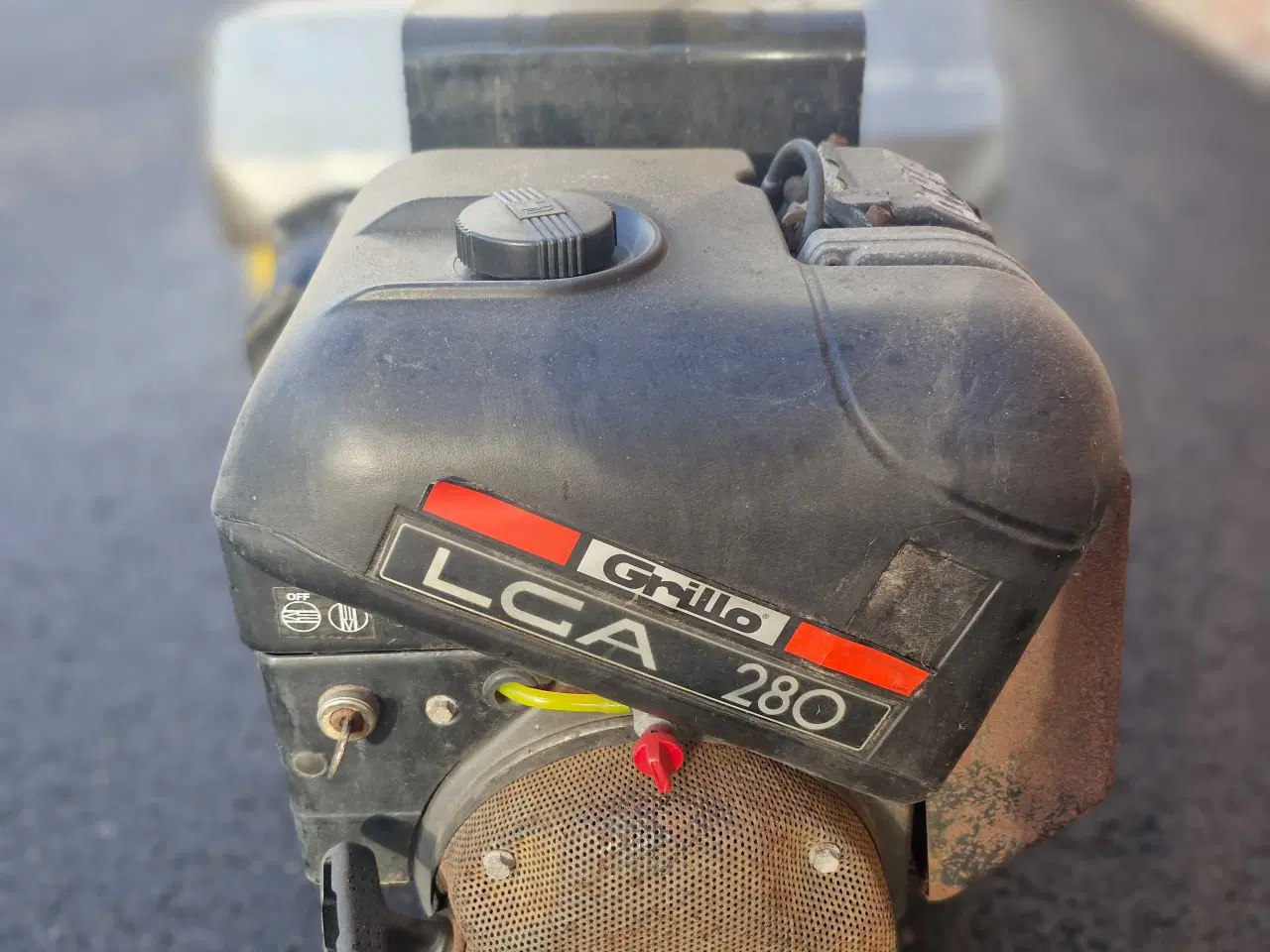 Billede 9 - Grillo G107d 2-Hjulet Traktor med kost