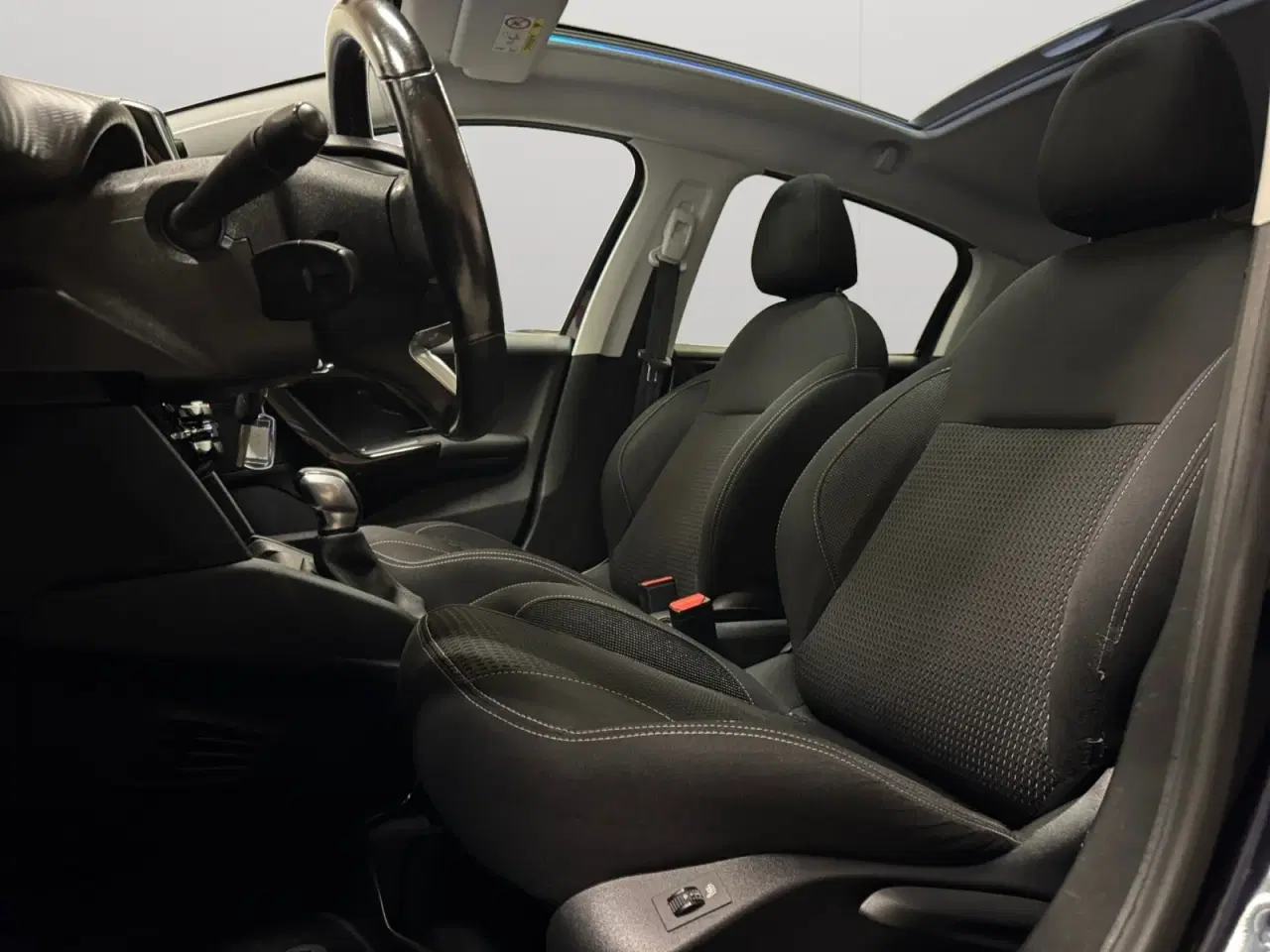 Billede 6 - Peugeot 208 1,6 BlueHDi 100 Allure Sky