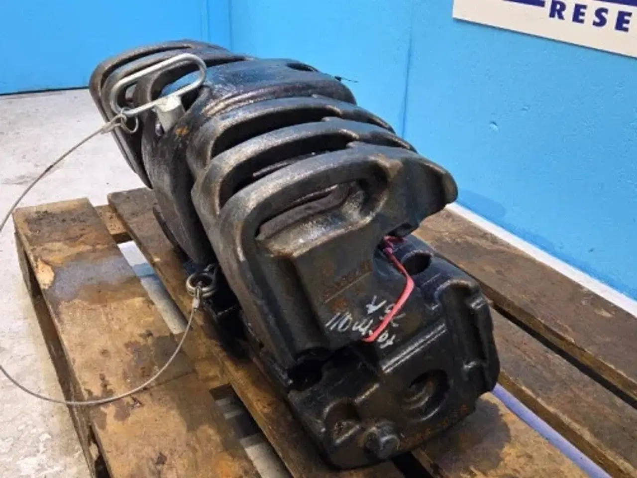 Billede 8 - Case Farmall 75A Frontvægt Sæt 48102389