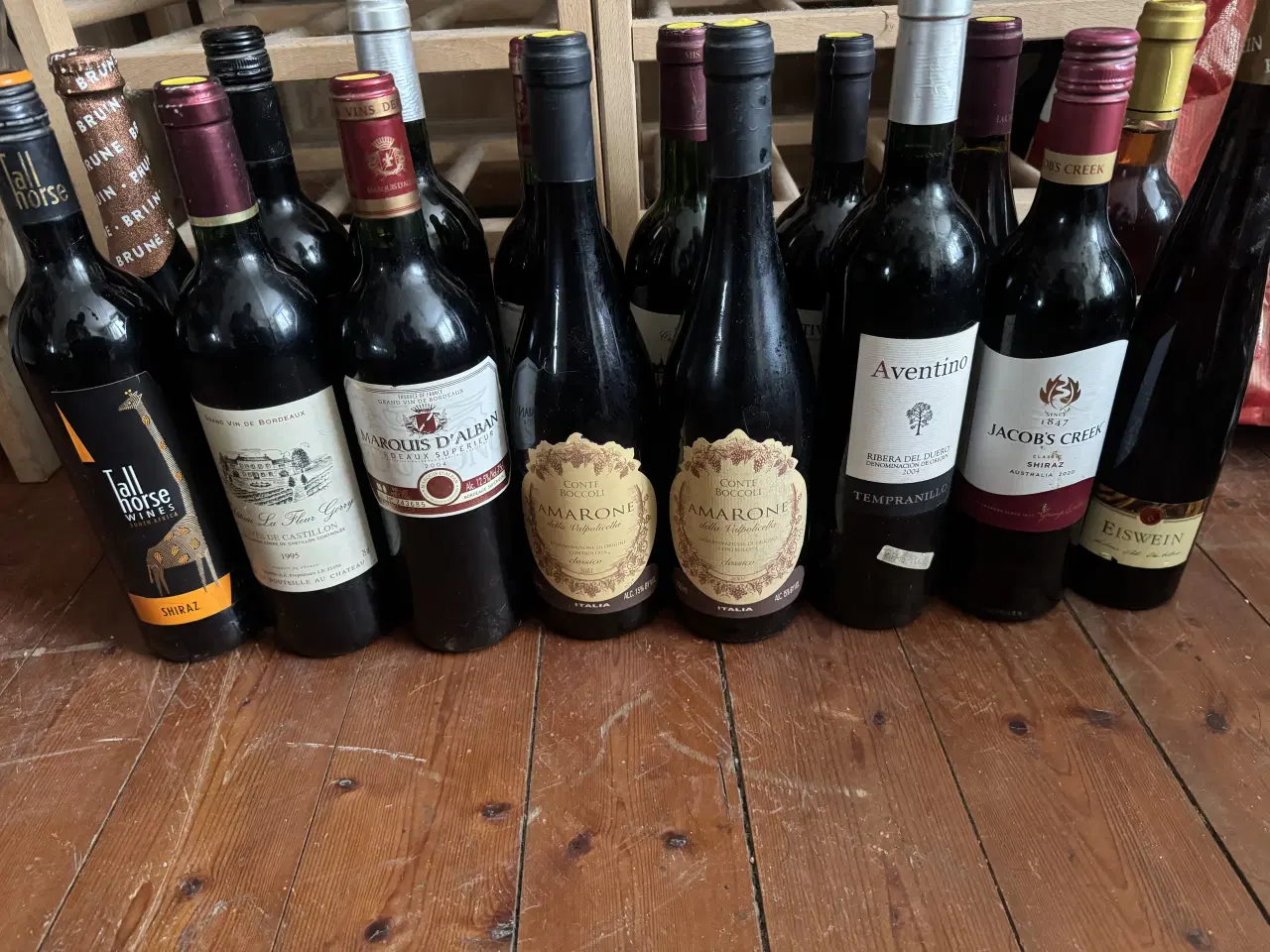 Billede 7 - 50 stk Vine sælges samlet