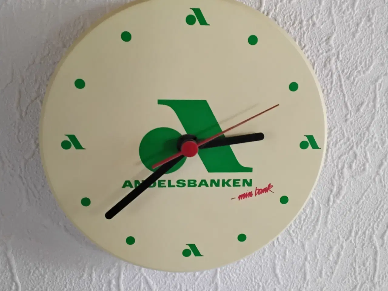 Billede 1 - Andelsbanken vægur - i flot stand -virker perfekt 