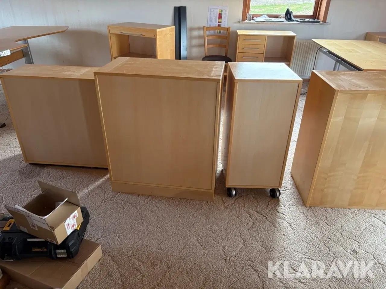 Billede 3 - Diverse kontormøbler