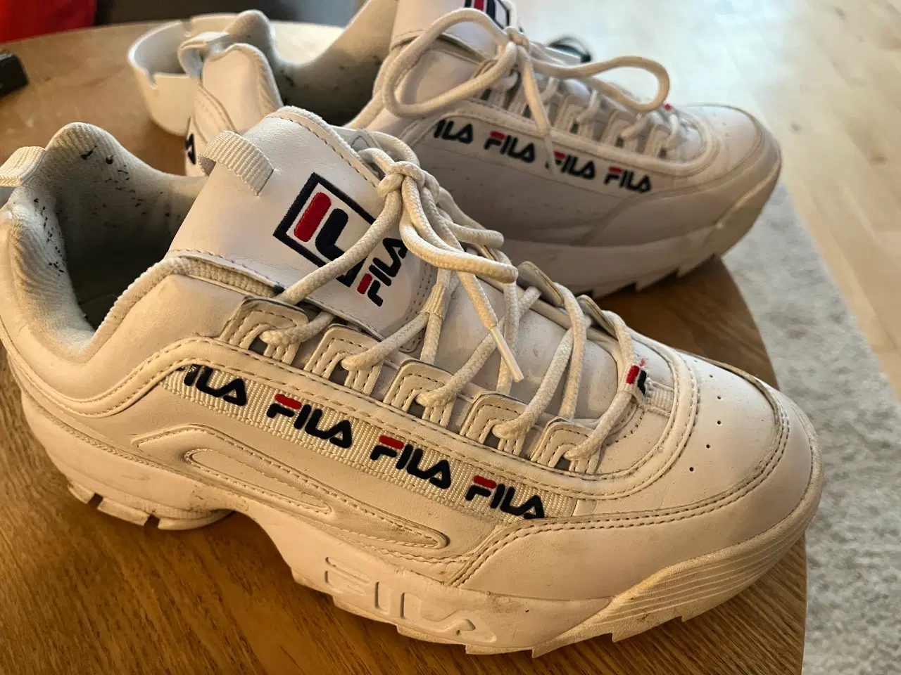 Billede 9 - Fila  herre sneakers str 42.5