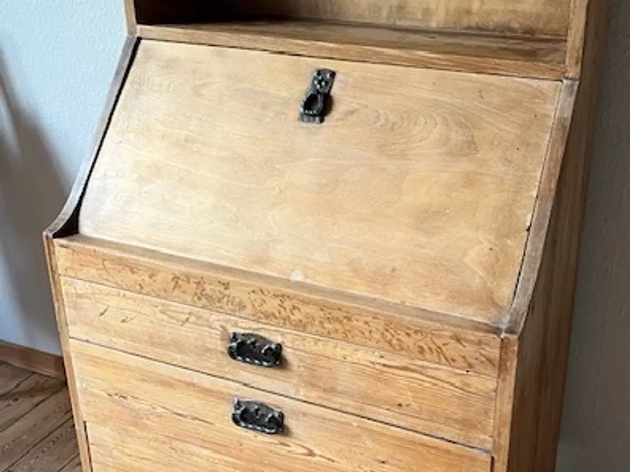 Billede 1 - Gammelt skatoll med skriveklaf