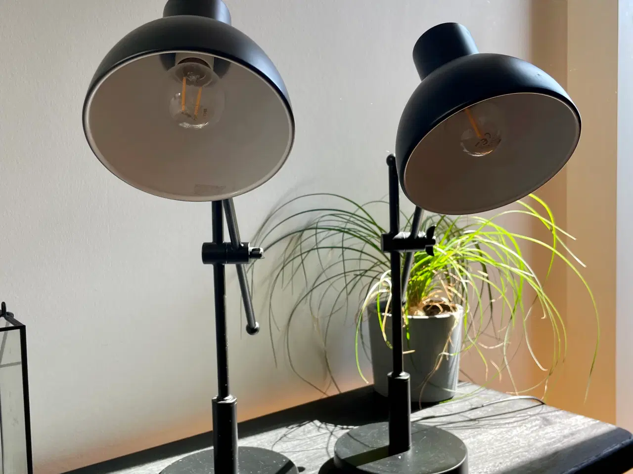 Billede 2 - Bordlamper i metal
