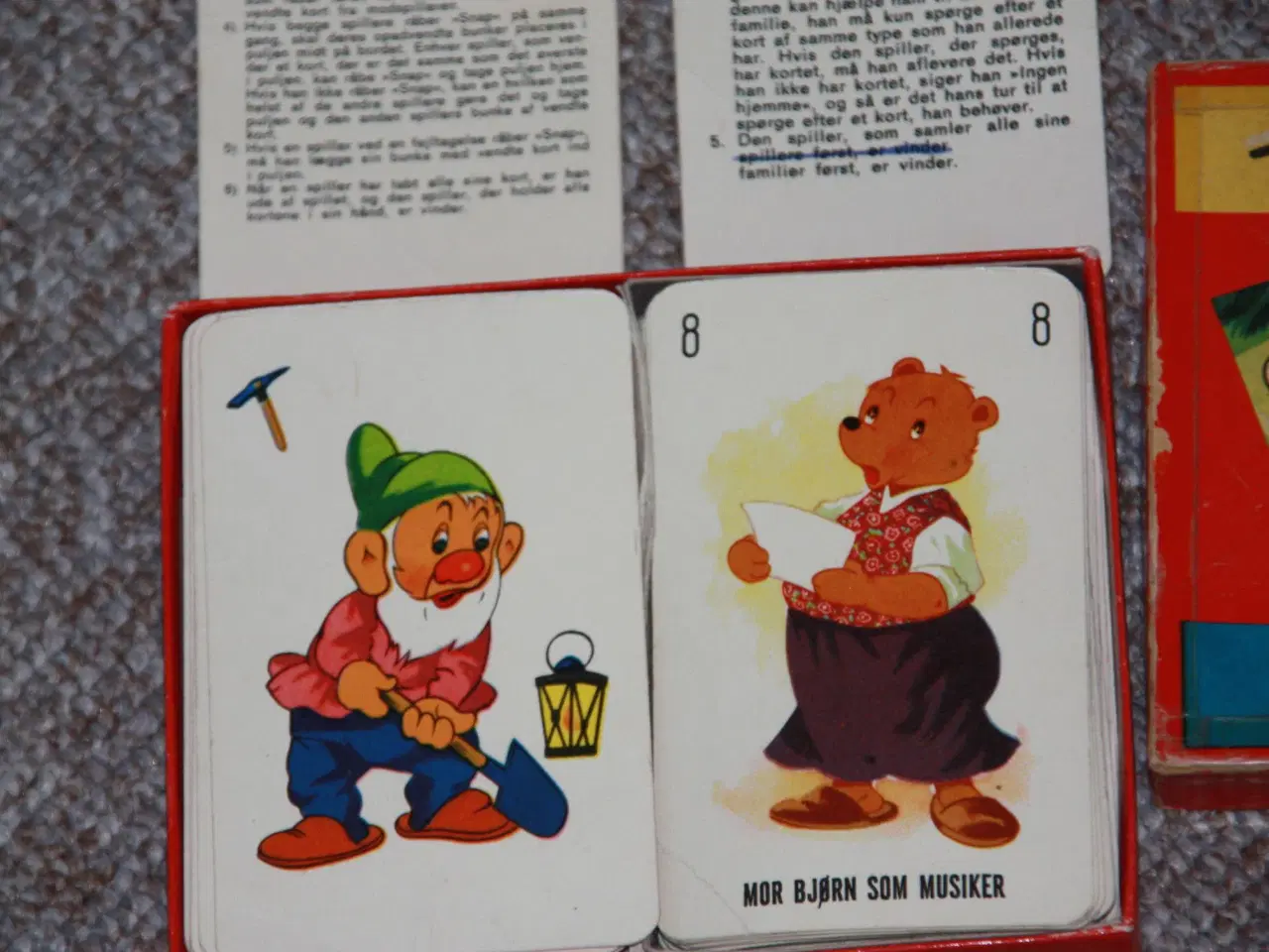 Billede 4 - 2 stk. retro spillekort Snap og Fornøjelige famili
