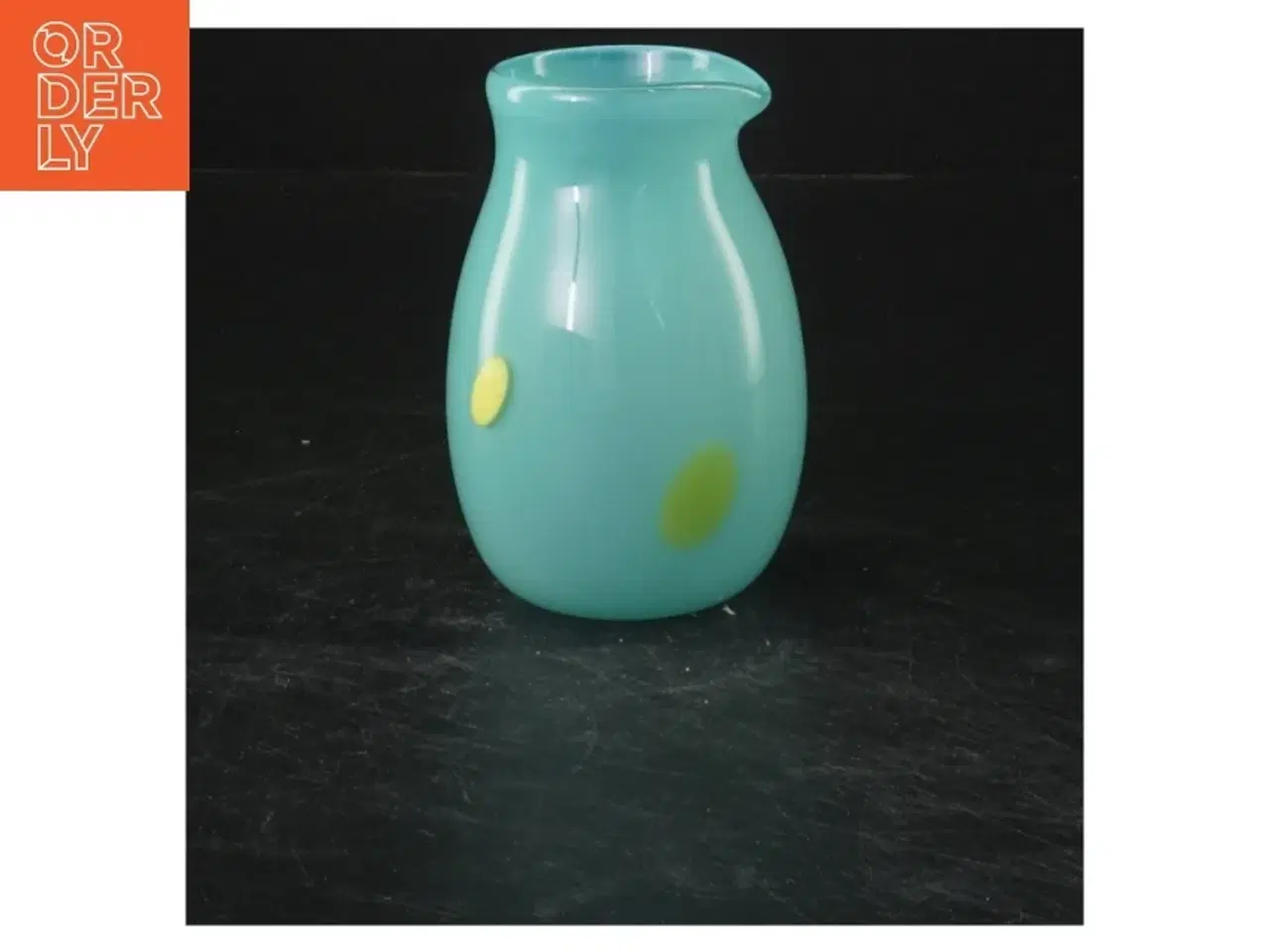 Billede 2 - Blå glasvase med prikker (str. 10x5,5 cm)