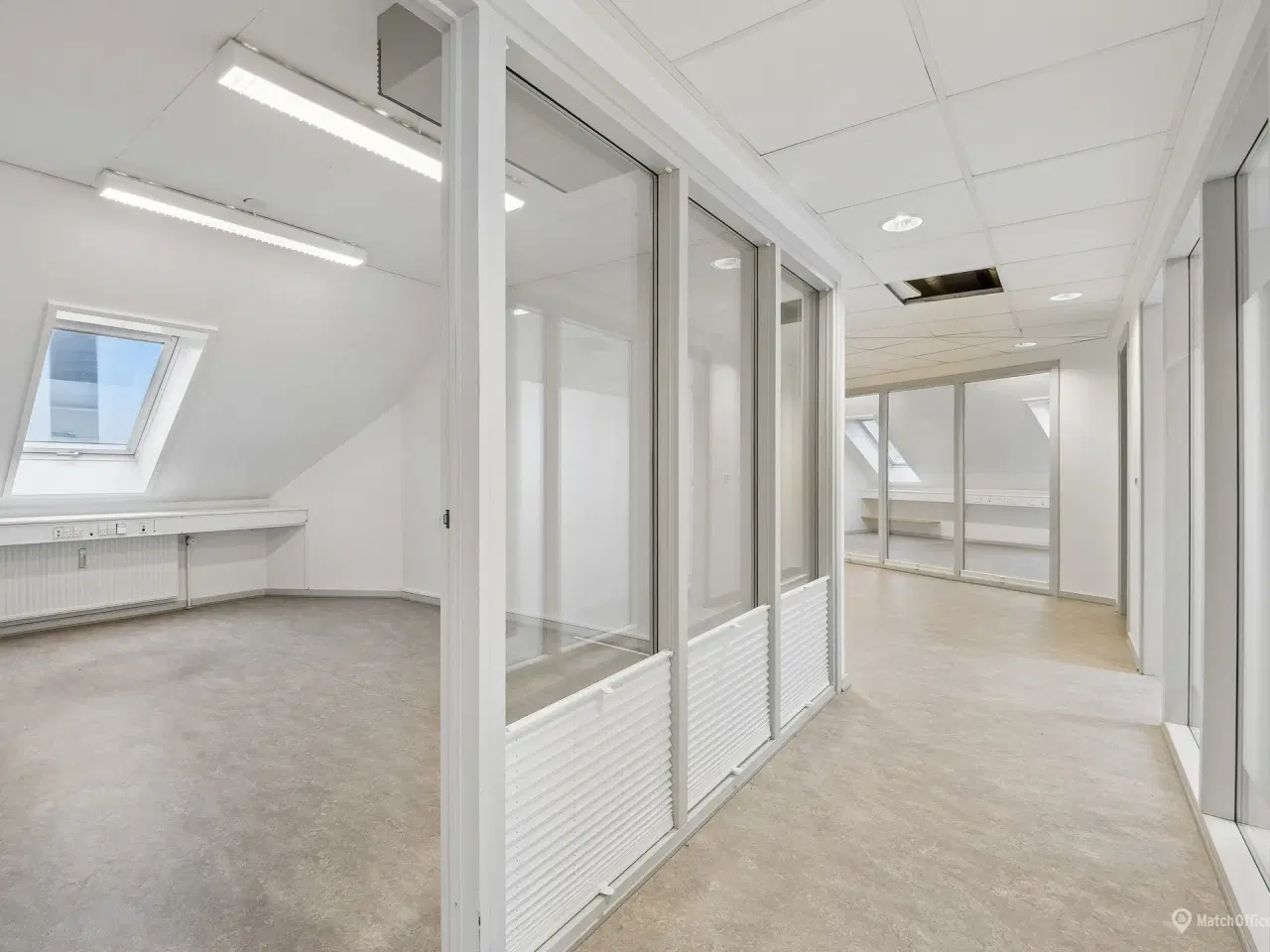 Billede 1 - Rummeligt lejemål med mange anvendelsesmuligheder