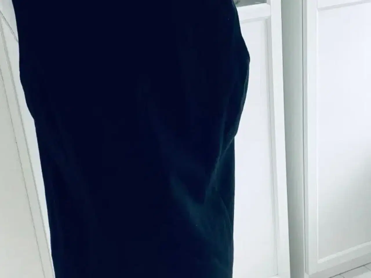Billede 4 - Vest i lys sort