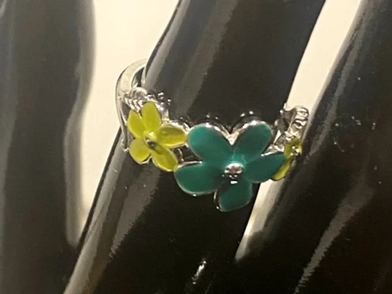 Billede 1 - * Sterlingsølv; Flotteste blomster-fingerring