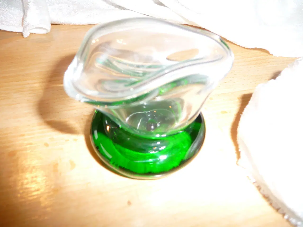 Billede 6 - glas kunst med grøn fod