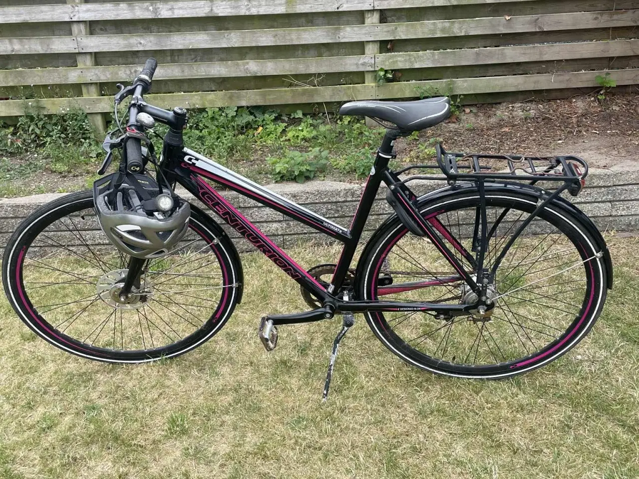 Billede 1 - Flot cykel + cykelhjelm