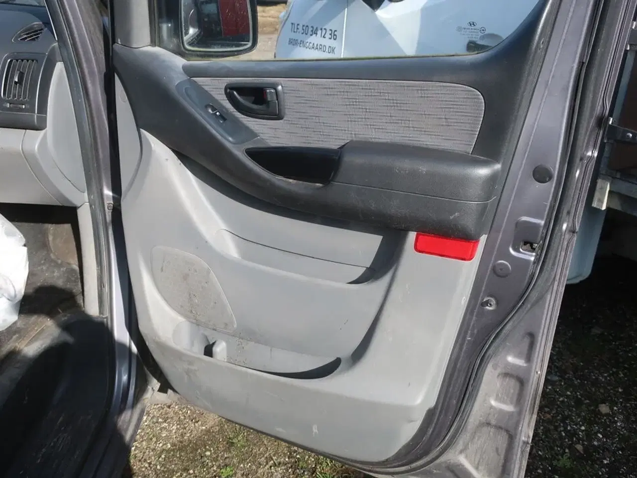 Billede 19 - Varebil HYUNDAI H1 2.5 CRDI KASSEVOGN