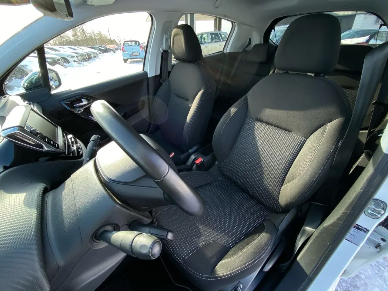 Billede 8 - Peugeot 208 1,6 BlueHDi Allure 100HK 5d