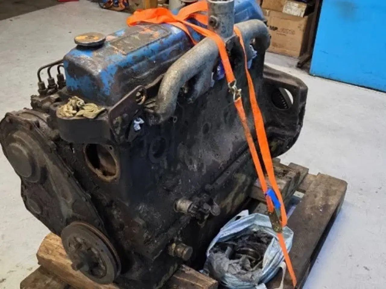 Billede 21 - Ford 2703E Motor