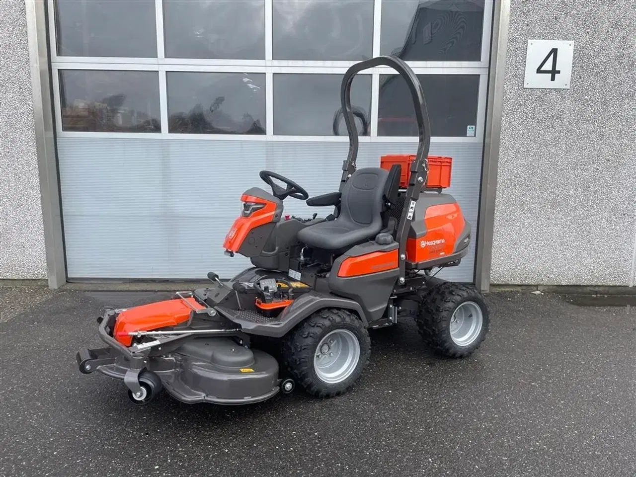 Billede 1 - Husqvarna P524 XR fjernstyret Inkl. combi 122 cm klippebord.
