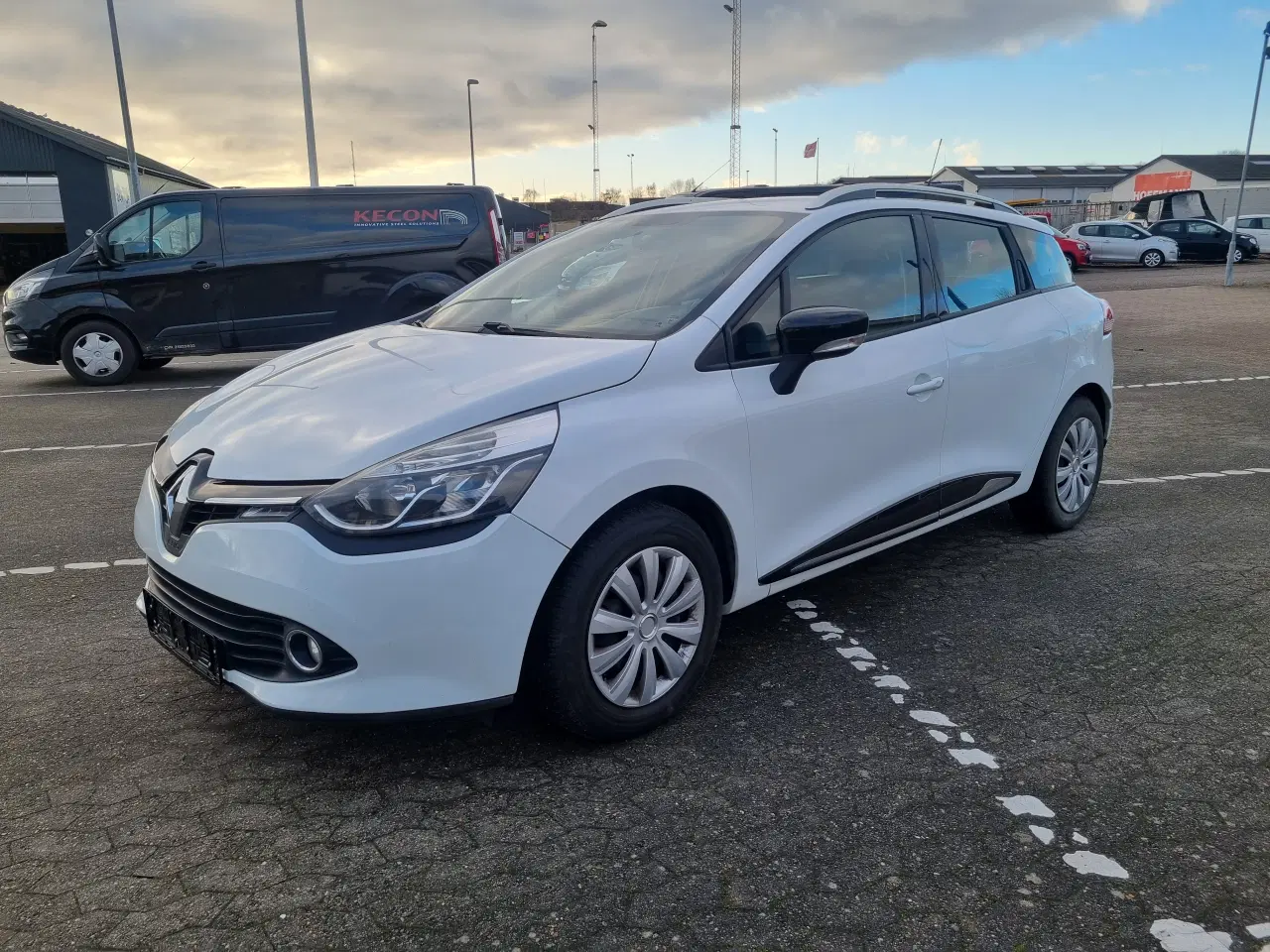 Billede 1 - Renault Clio TCE 90 Sport Tourer