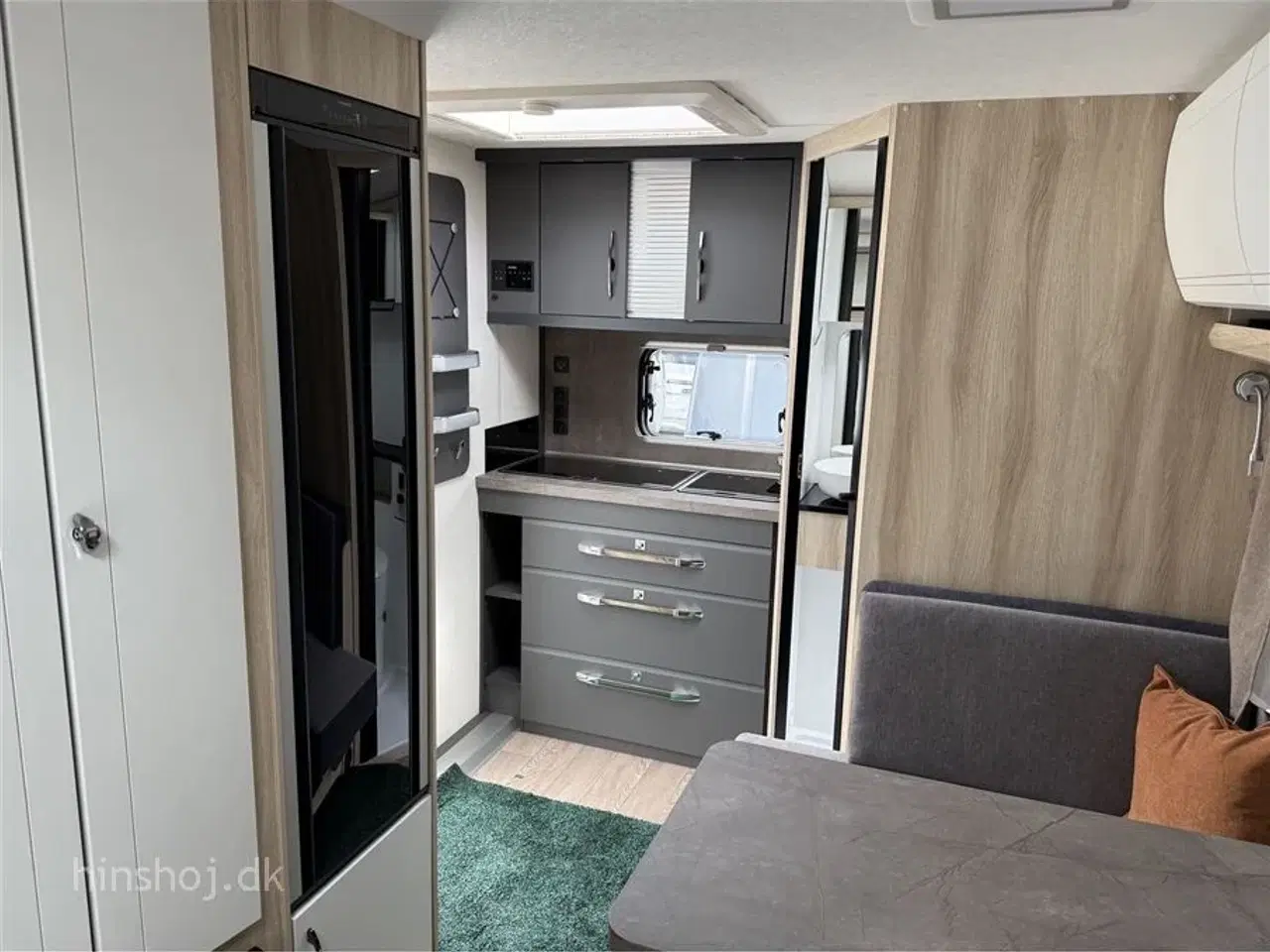 Billede 10 - 2026 - Hobby De Luxe 460 SFf   2026 Hobby De Luxe 460 SFf DK Line Se den hos Hinshøj Caravan A/S