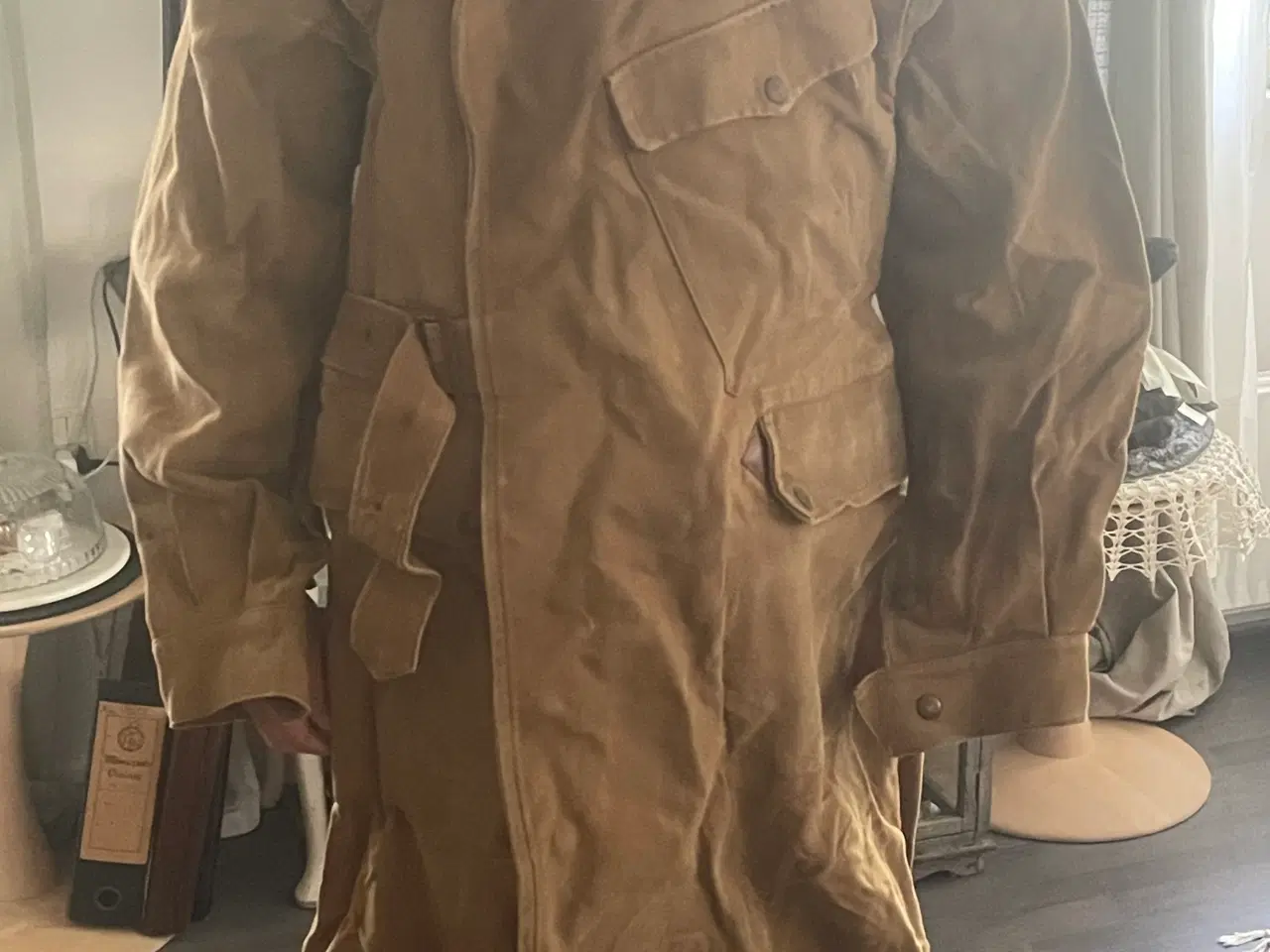 Billede 1 - Uniforms frakke militær gammel 