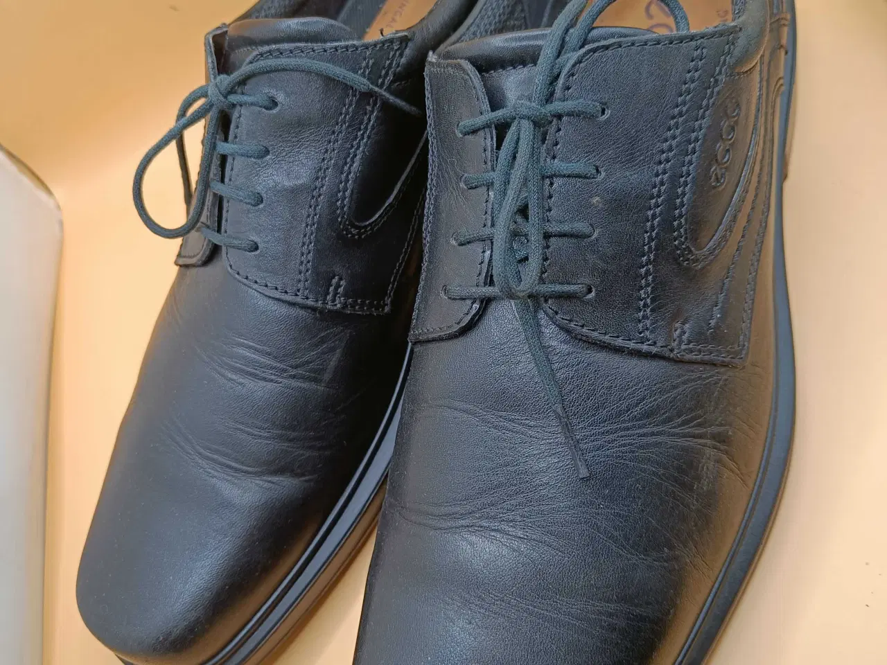 Billede 4 - Ecco sort læder sko 47str
