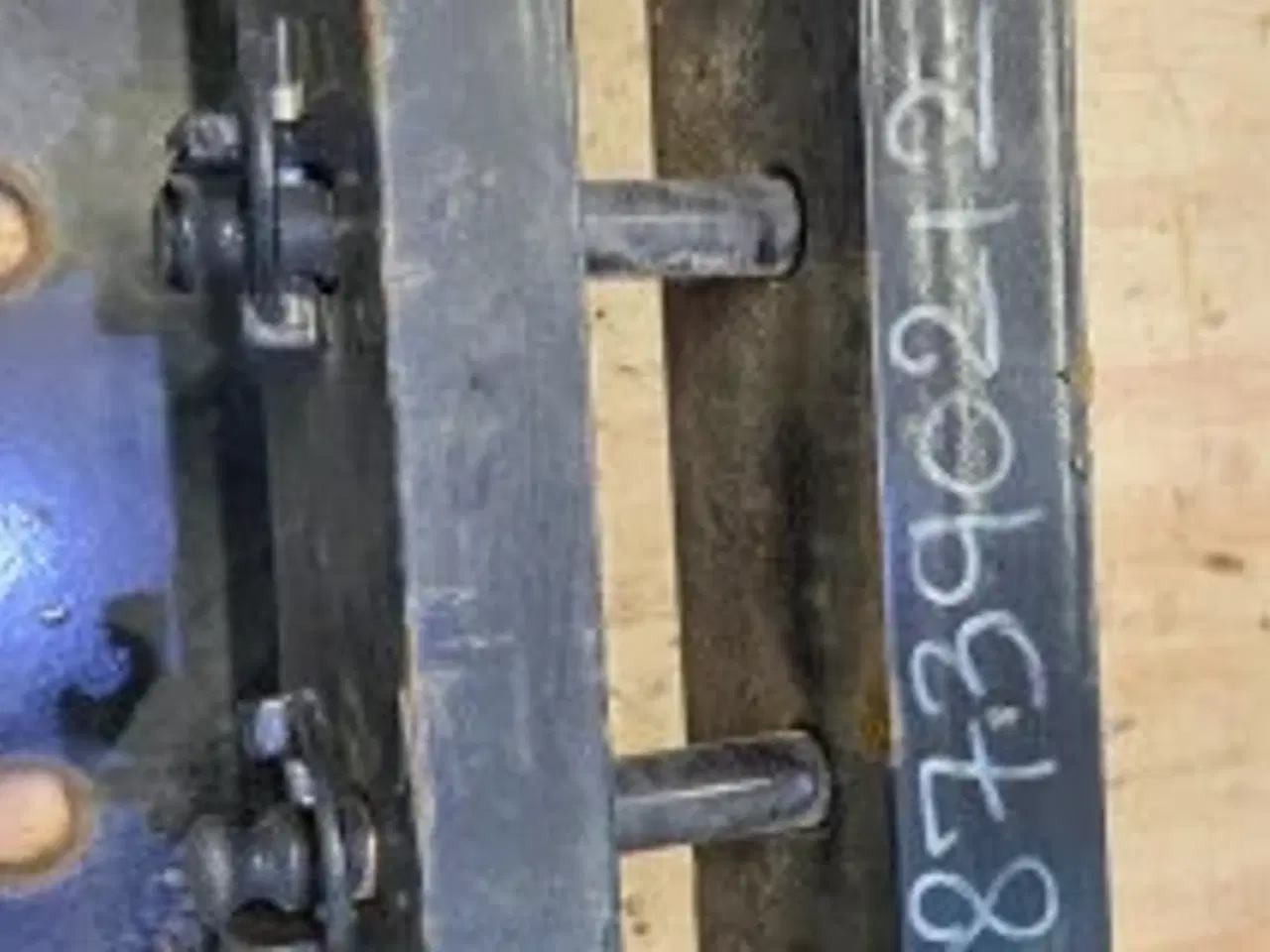 Billede 16 - New Holland T7 Ramme 87390212 (3 Stk)