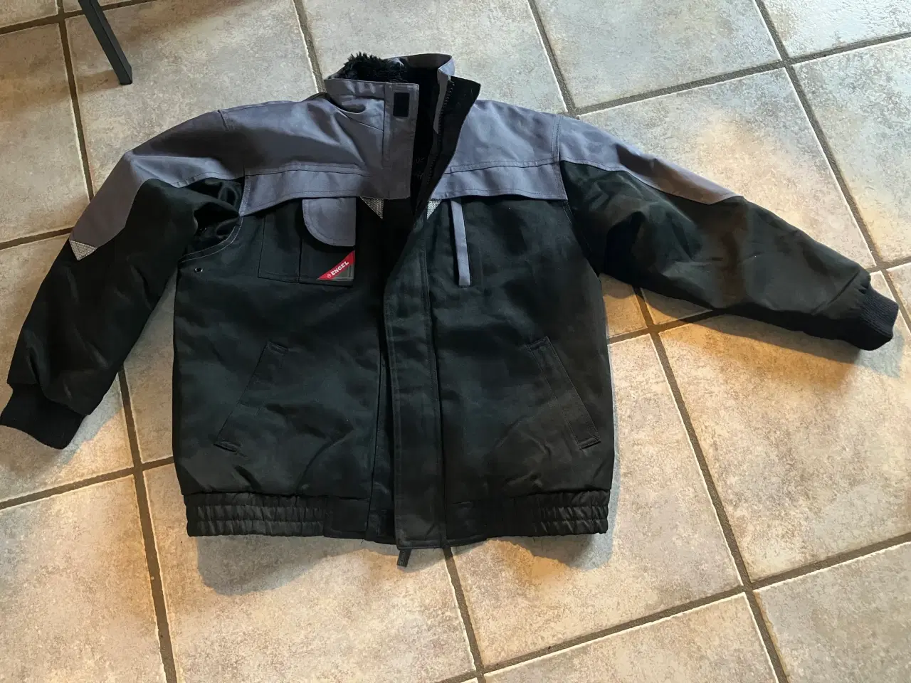 Billede 1 - Engel arbejdsjakke str 10 år