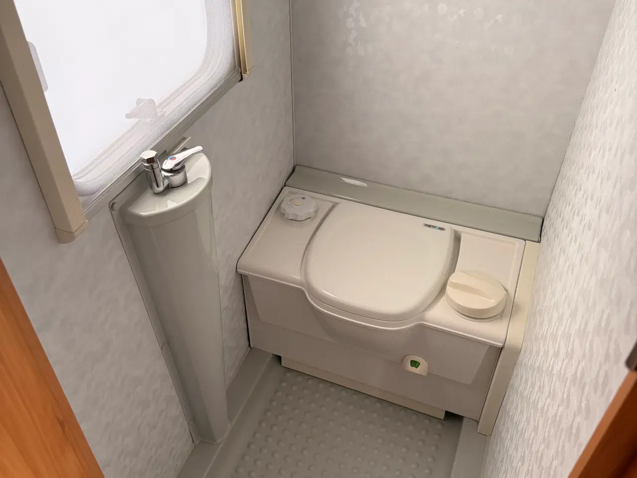 Billede 20 - 2002 Adria Adiva 502 UL / Full Automatisk mover 