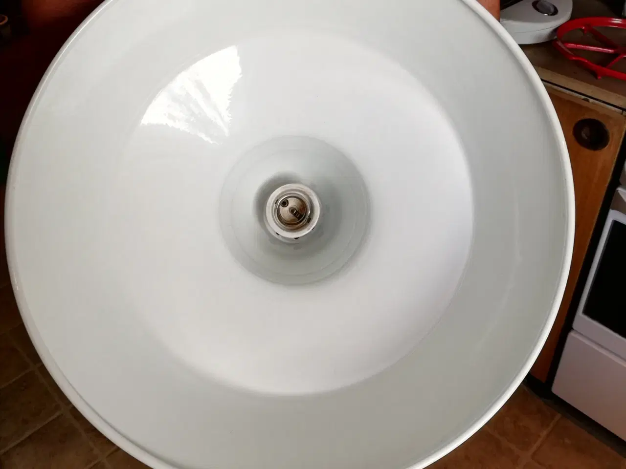 Billede 5 - Værkstedslampe hvid diameter 34 cm