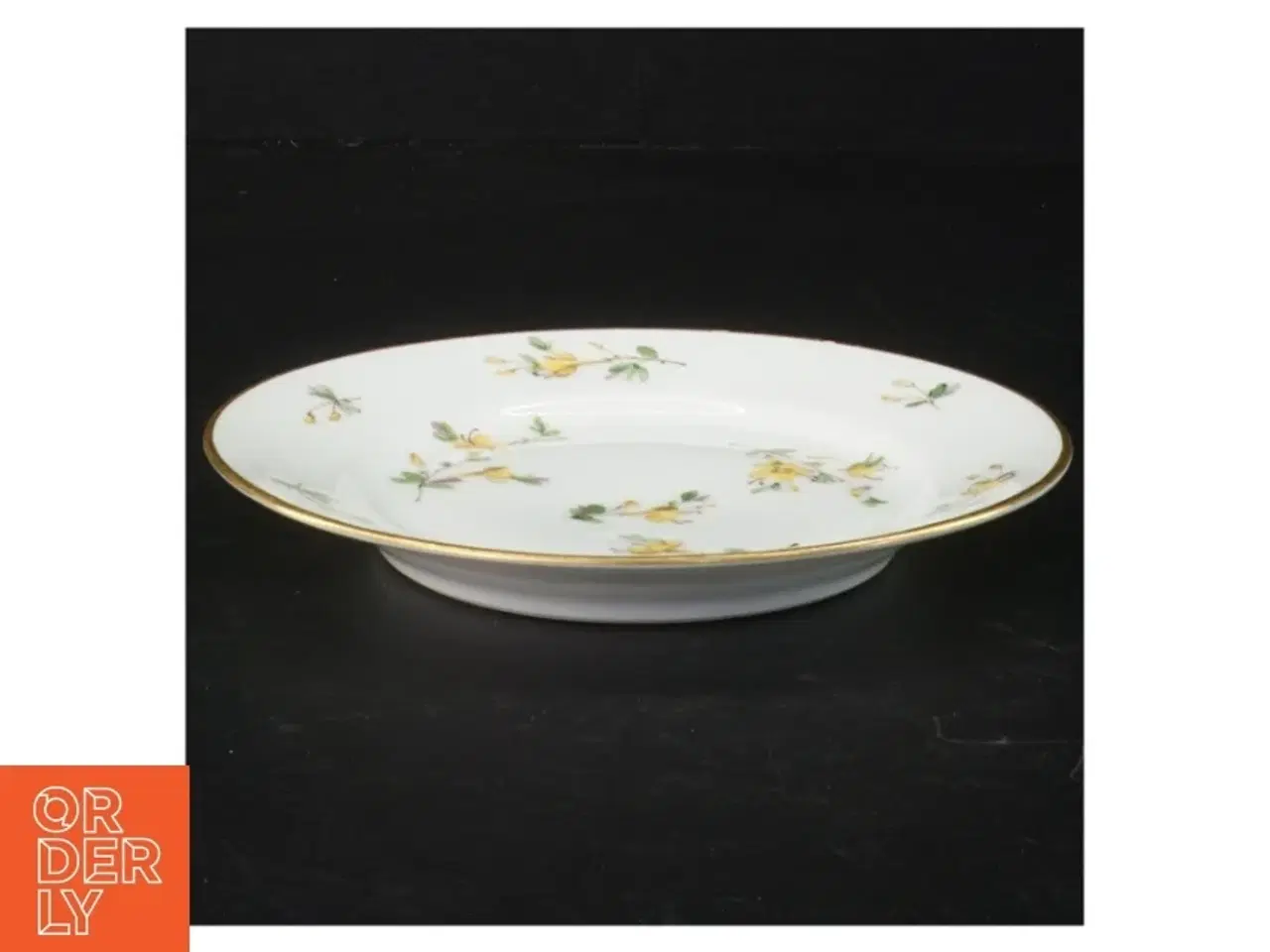 Billede 3 - Porcelænstallerkener med blomstermotiv (str. Ø 16 cm)