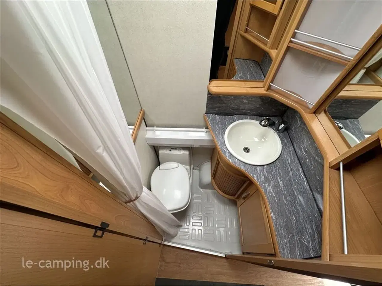 Billede 9 - 2008 - Kabe Royal 780 GLE