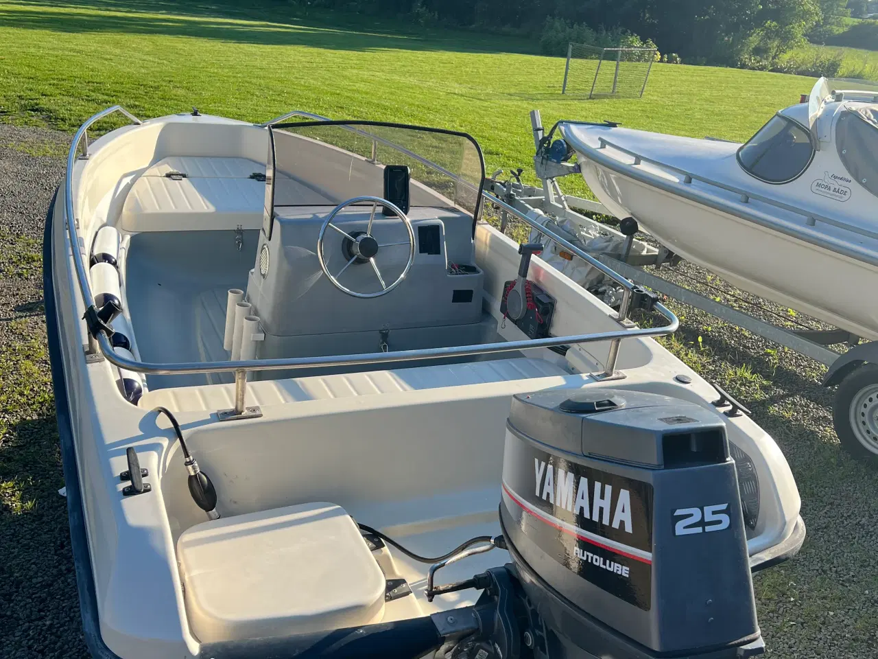 Billede 9 - Terhi 4110 styrepultsbåd m trailer klargjort