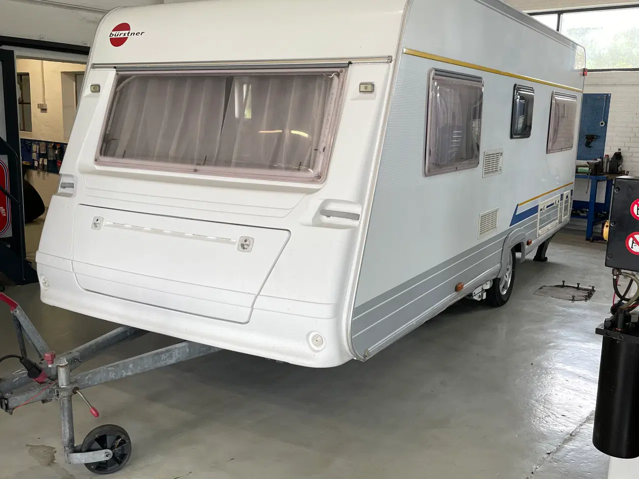 Billede 1 - BÜRSTNER 5022 TS Avantgarde Ventana