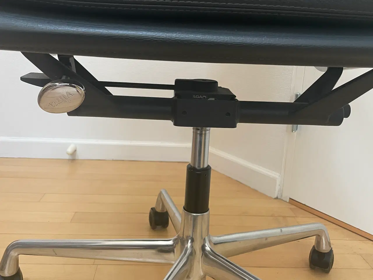Billede 6 - Vitra SOFT PAD CHAIR EA 219