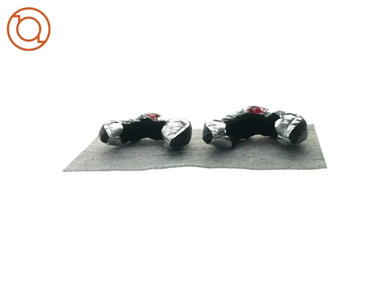 Billede 3 - Skøjtebeskytter (str. 17 x 15cm)