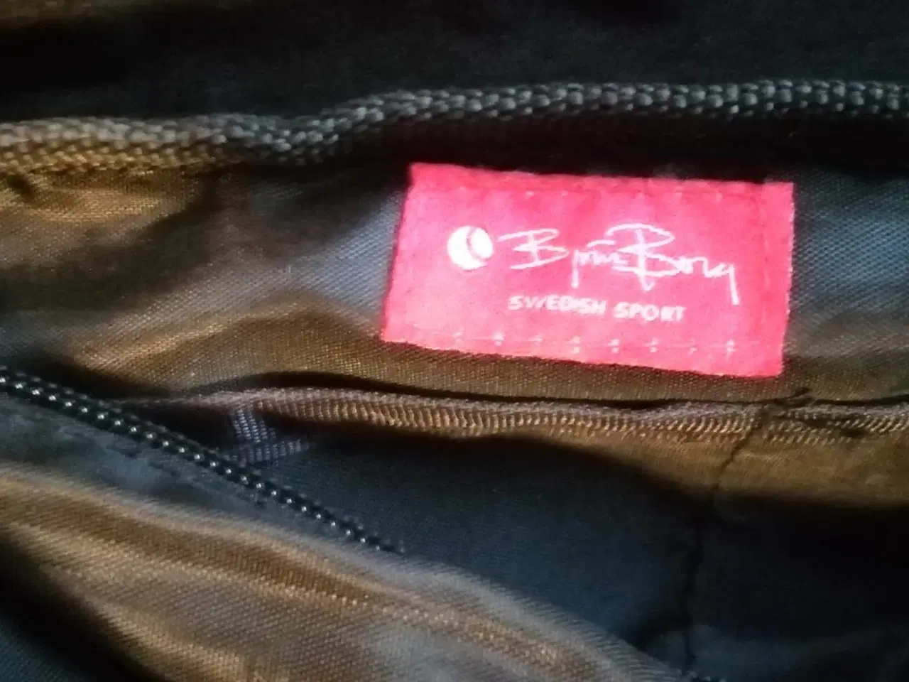 Billede 6 - BJØRN BORG SKULDER TASKE, 35X45 CM