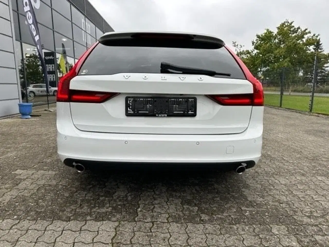 Billede 5 - Volvo V90 2,0 T5 254 Momentum aut.