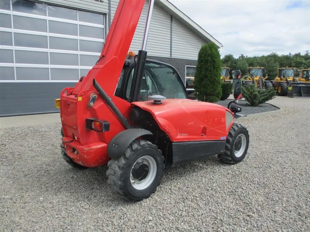 Billede 13 - Manitou MT 625H COMFORT Dansk maskine, med hydrauliske pallegafler.