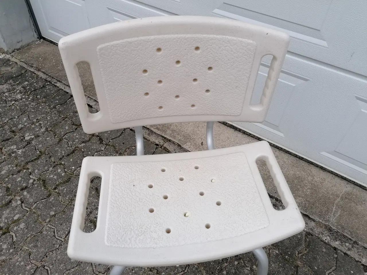 Billede 2 - Badestol , Solid Model med Ryglæn