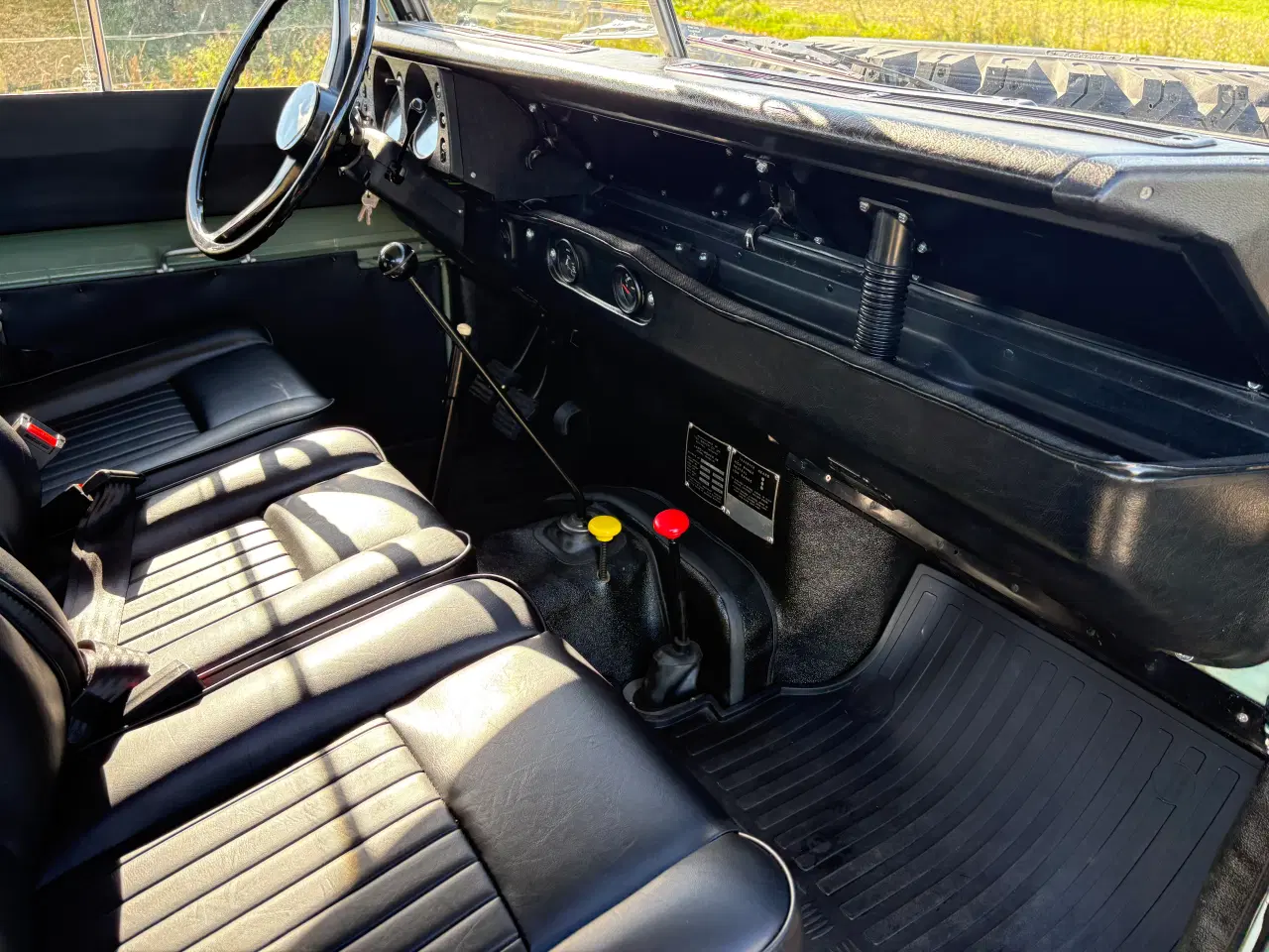 Billede 5 - Smuk nyrenoveret Land Rover Serie lll i unik stand