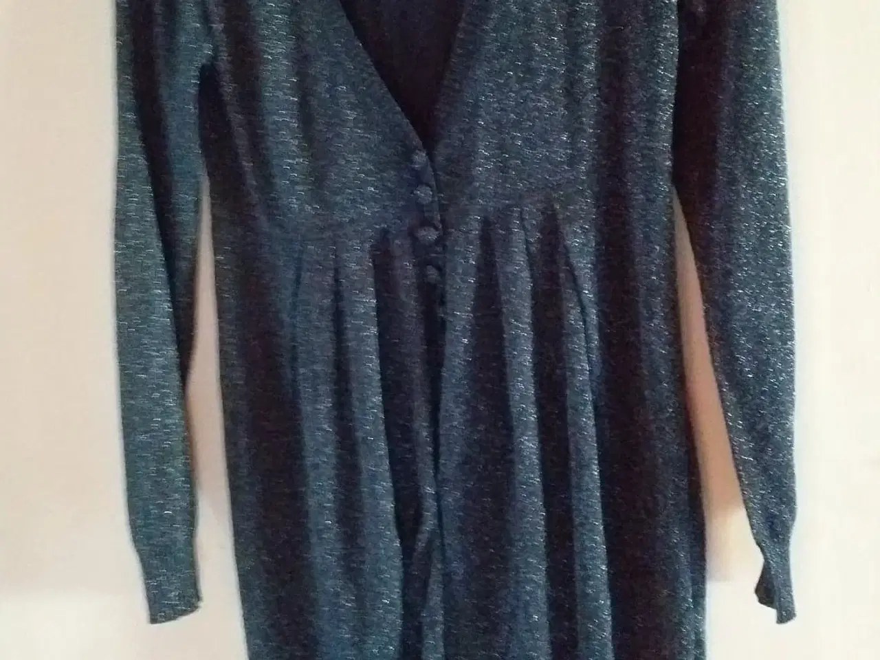 Billede 2 - en kjole str m