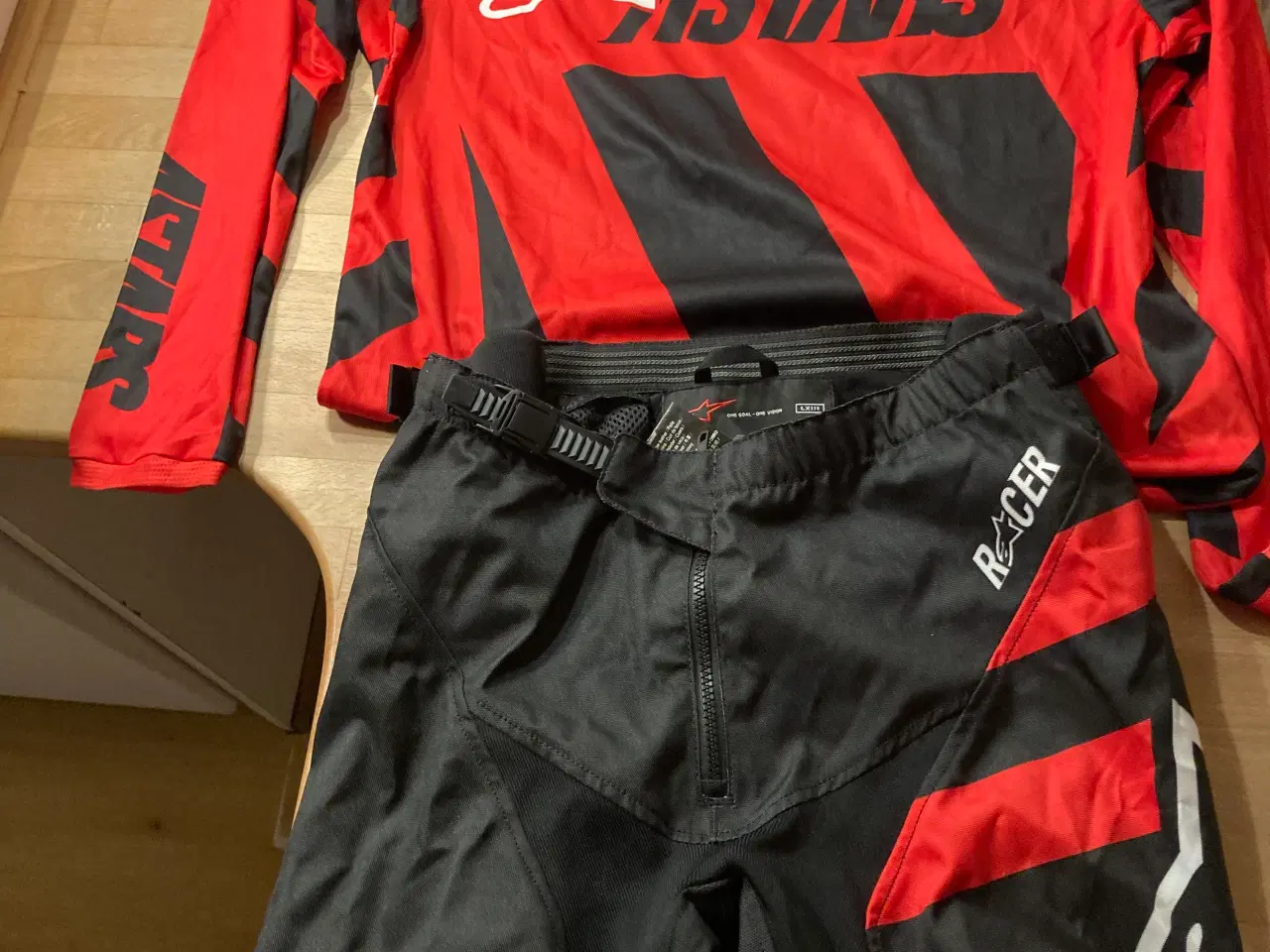 Billede 5 - Motocross sæt str 32/M