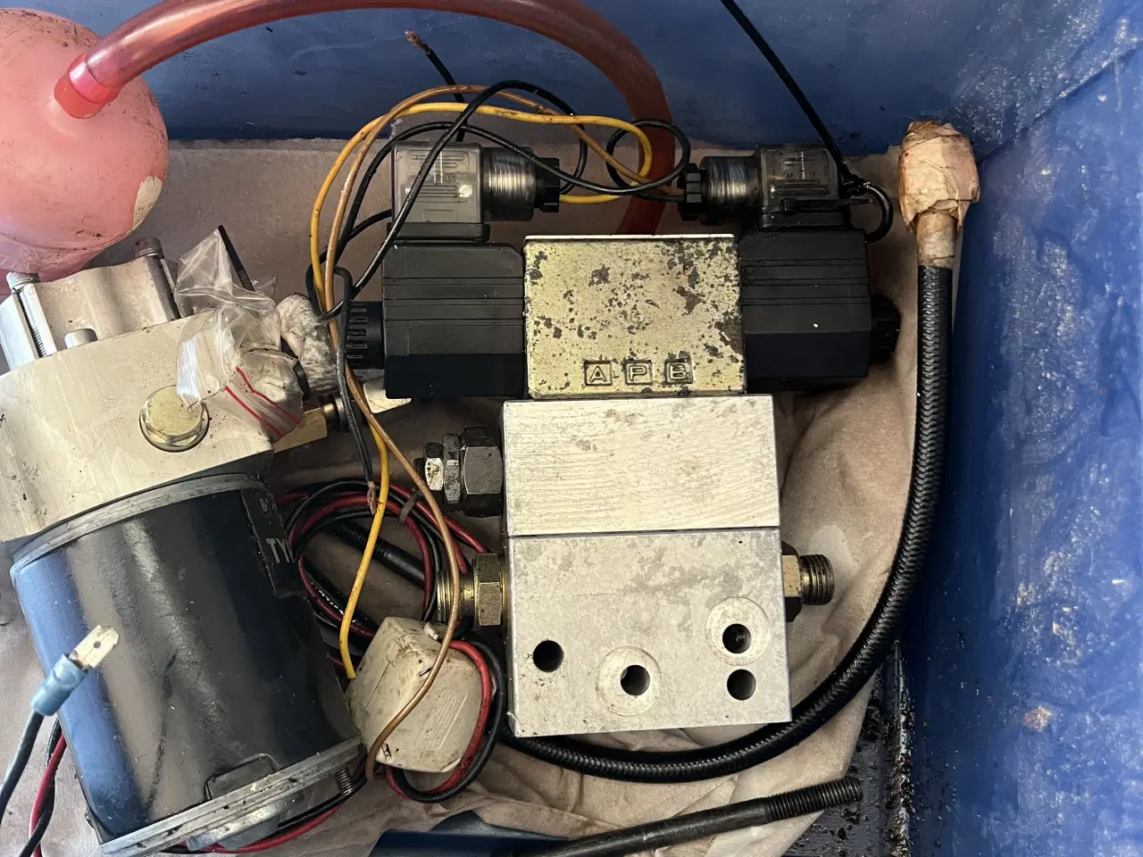 Billede 4 - Dele til hydraulisk styring 