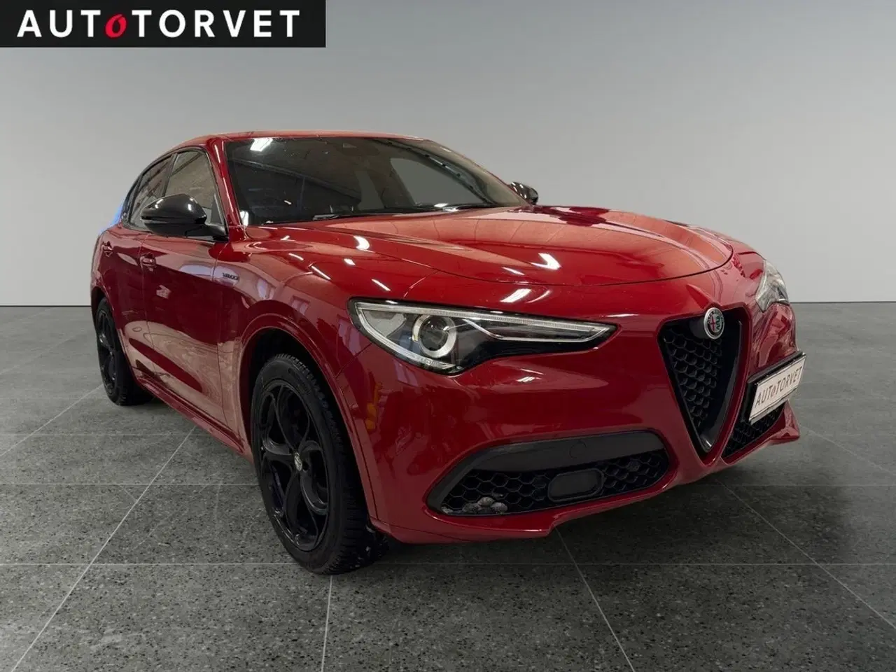 Billede 2 - Alfa Romeo Stelvio 2,0 T 280 Veloce aut. Q4 Van