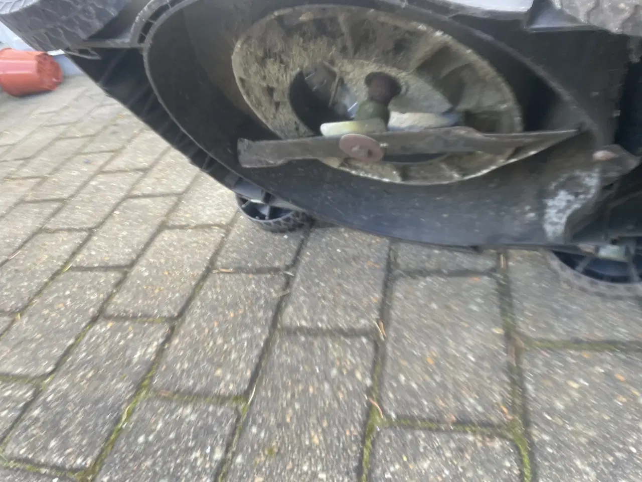 Billede 2 - Plæneklipper