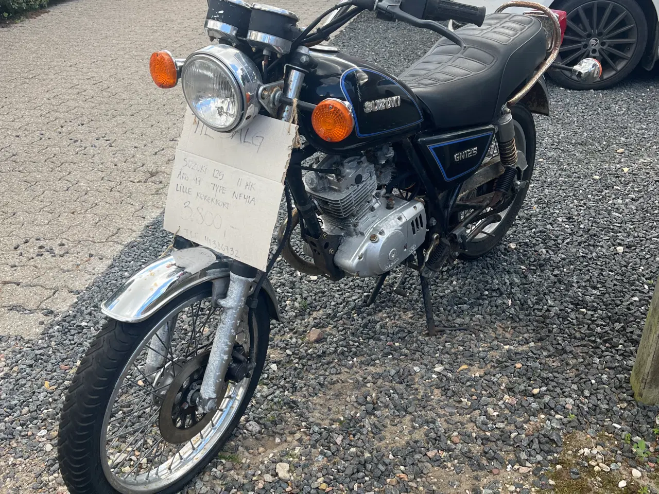 Billede 2 - Suzuki GN 125 Lille kort 11 HK
