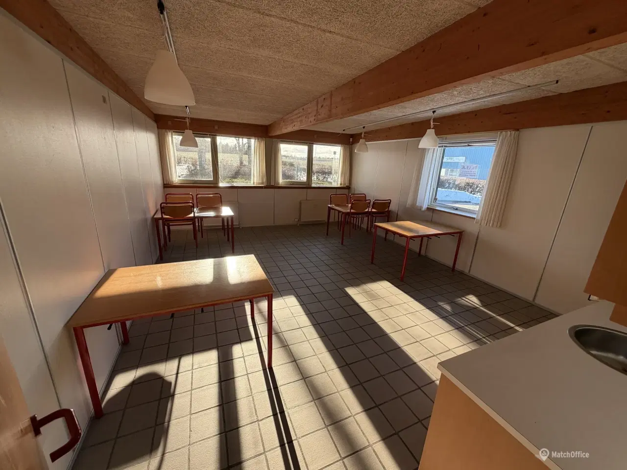 Billede 11 - Centralt beliggende 305 m2 kontorer og lager med grøn park udlejes i Jyllinge