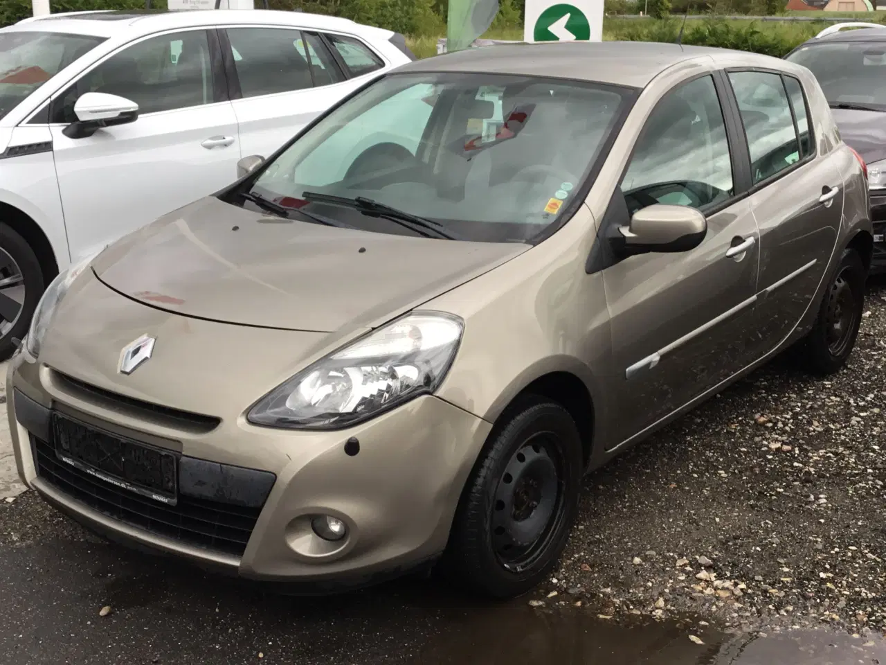 Billede 1 - Renault clio 1.5 dci synet 1/2025 træk 1200