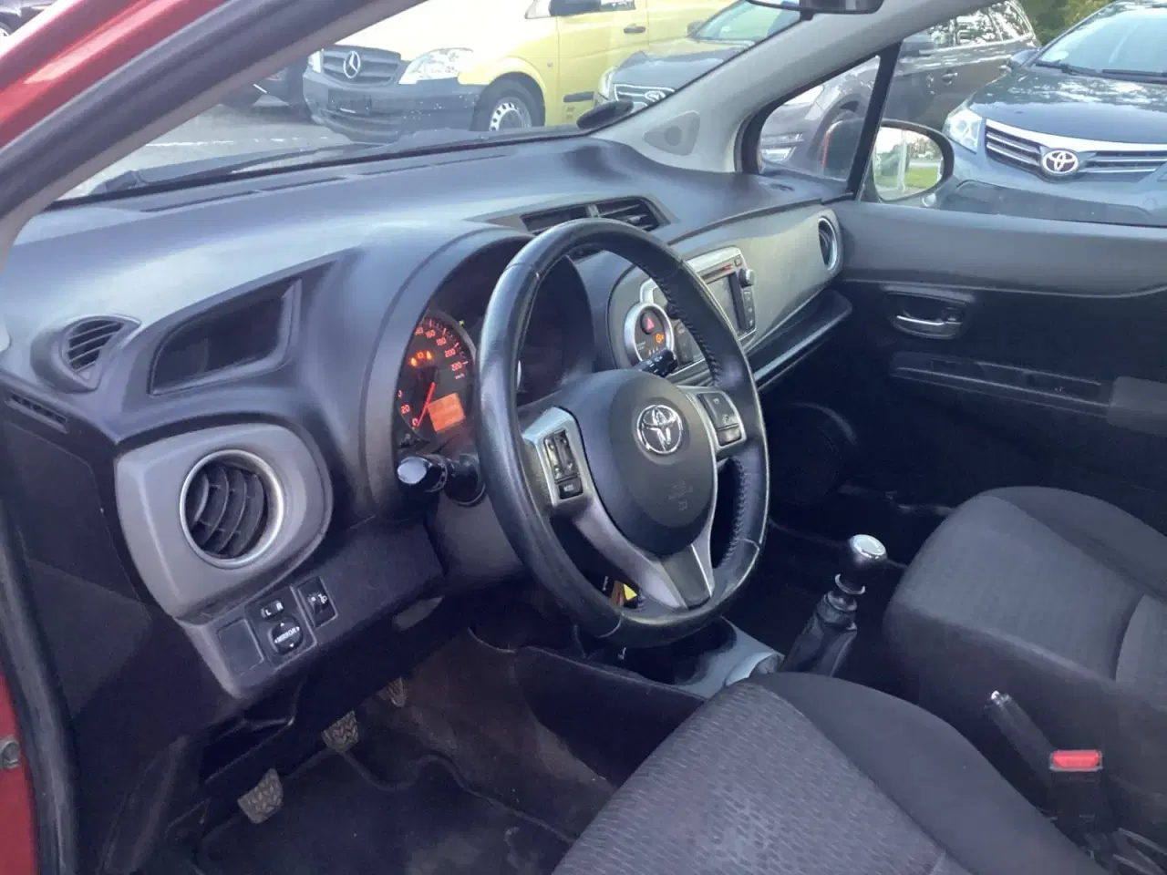 Billede 6 - Toyota Yaris 1,3 VVT-i T2 Comfort